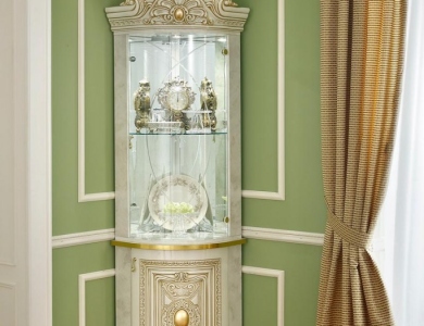 italianski-trapezarii-gold-leonardo-683x1024