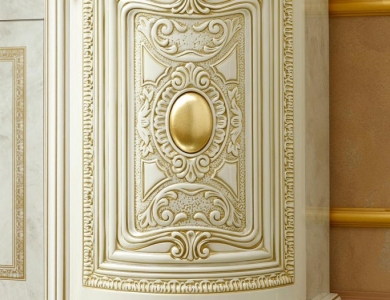 trapezarii-gold-leonardo-camelgroup-683x1024